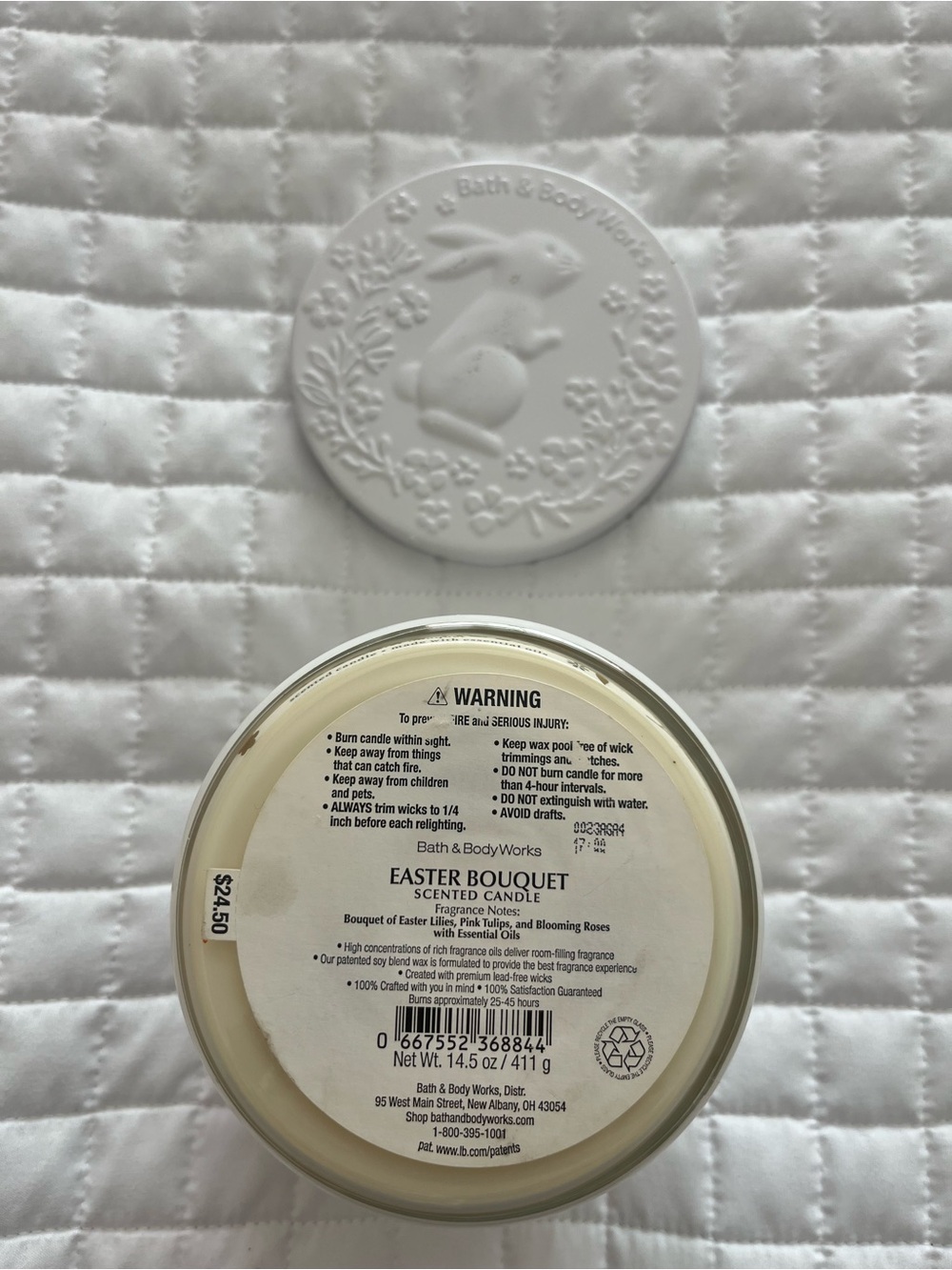 Bath & Body Works Spring Has Sprung Scented Candle - White and Cream - Picture 2 of 5